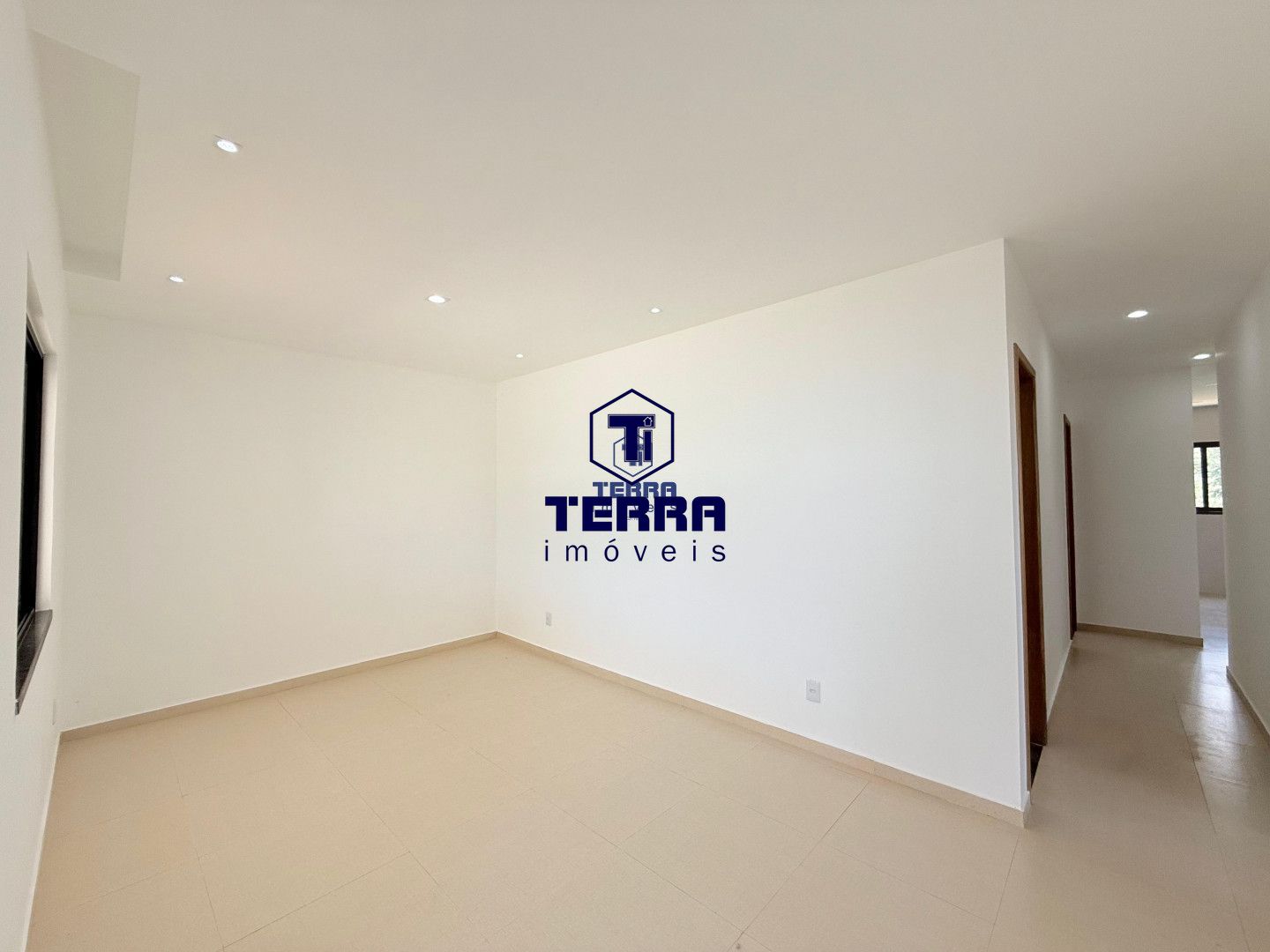 Imagens do imóveis Casa linear 3 quartos com 2 suítes e quintal no Pedra de Inoã! Primeira locação
