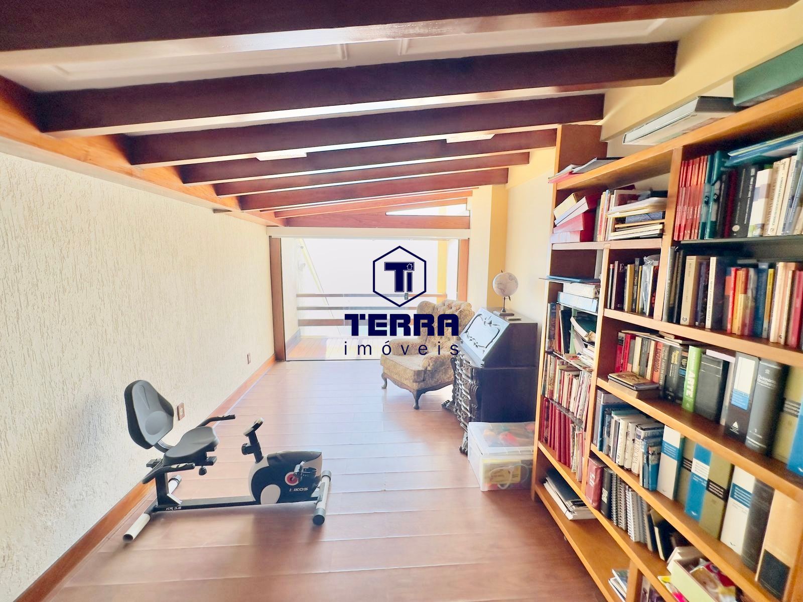 Imagens do imóveis Casa Espetacular no Joá, com 4 suítes , elevador e vista eterna pro mar!!!