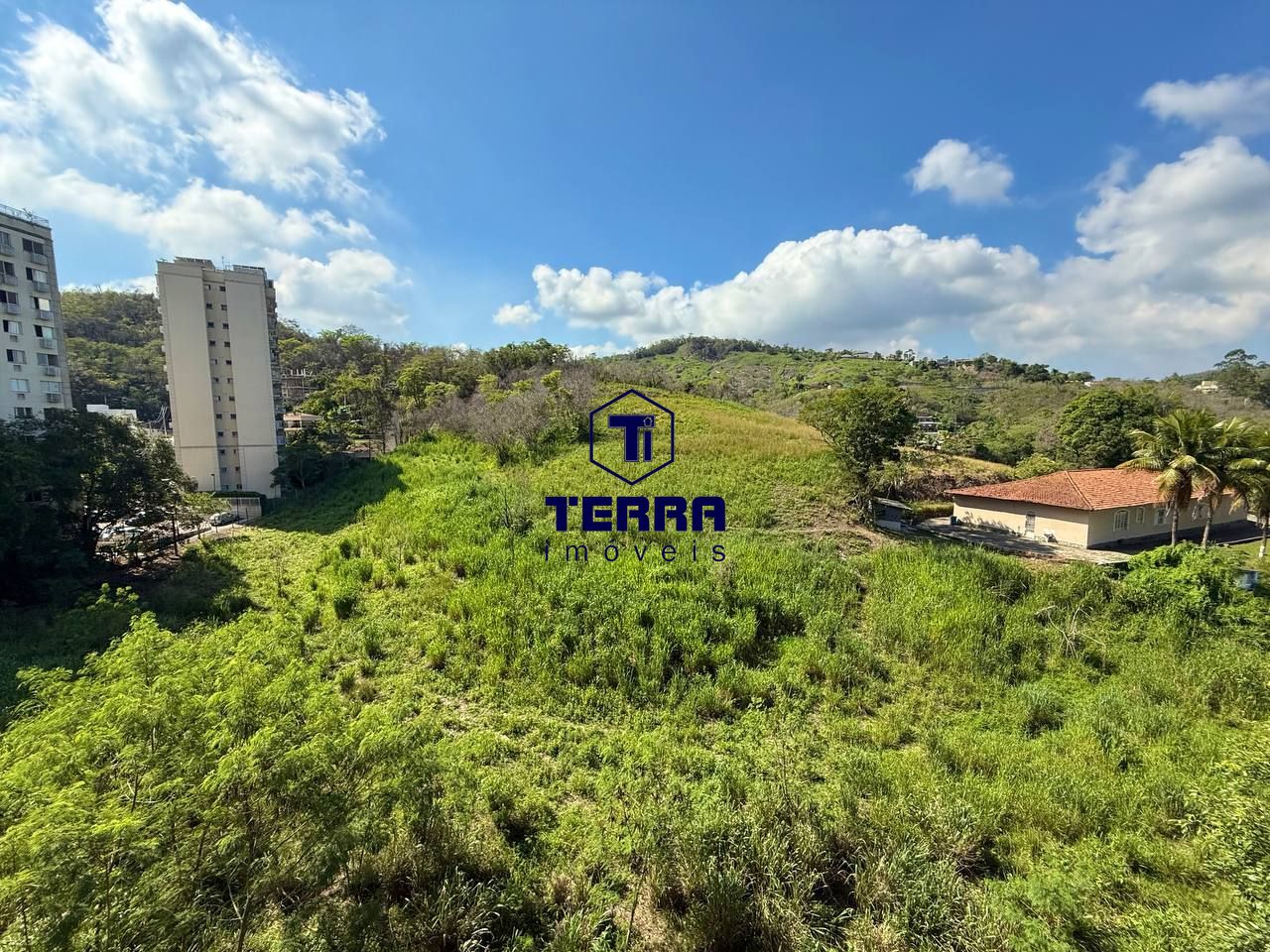 Imagens do imóveis Ótimo apartamento de 2 quartos com suíte em Maria Paula!