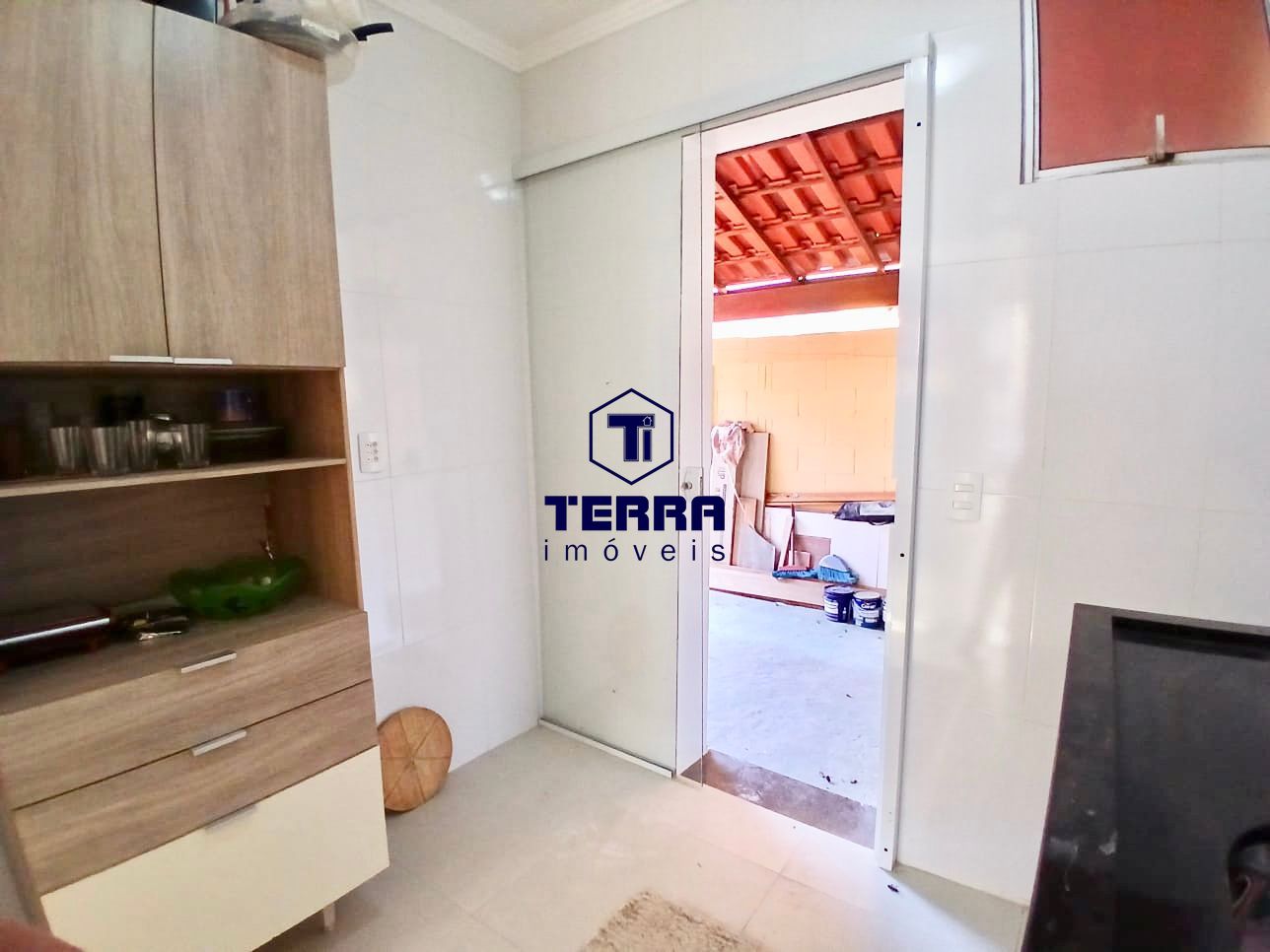 Imagens do imóveis Ótimo apartamento em Maria Paula, com 2 quartos e quintal privativo.