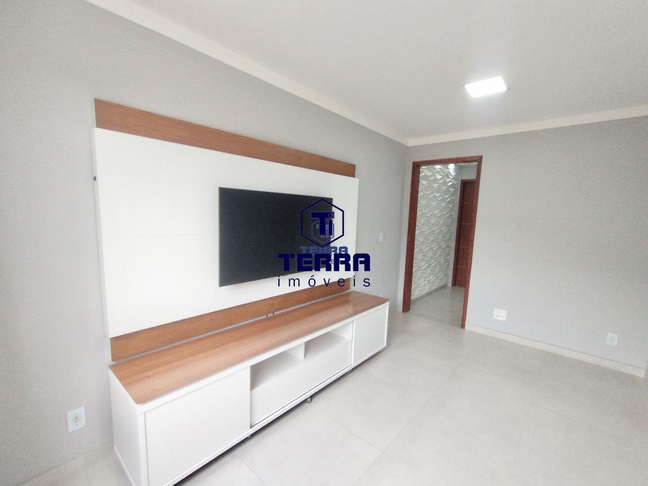 Imagens do imóveis Linda casa duplex com 2 quartos sendo uma suíte e área de lazer em Tribobó.