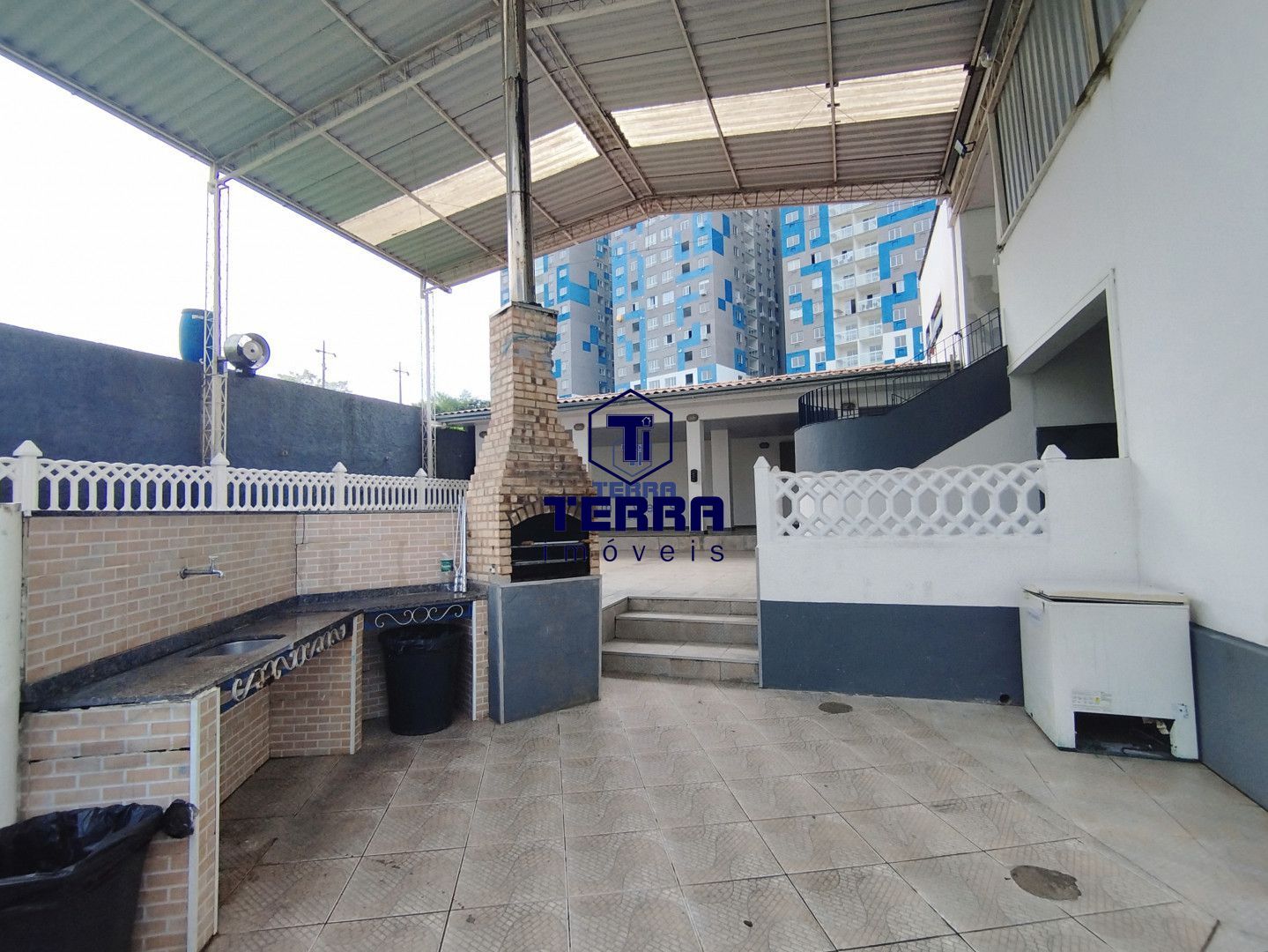 Imagens do imóveis Apartamento 2 quartos ao lado do Posto Halley no Mutondo. Comércio e lazer!