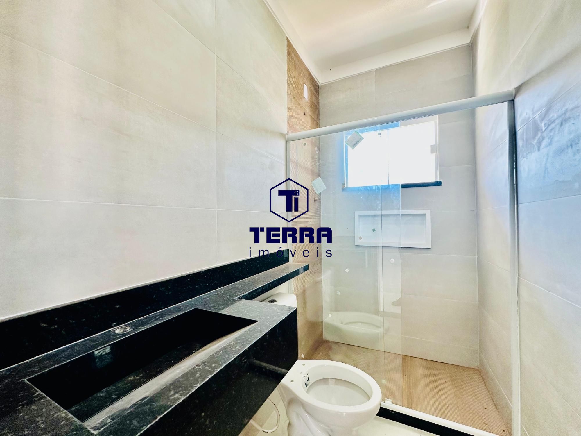 Imagens do imóveis São 3 quartos amplos, sendo 1 suíte, terreno inteiro com 480 metros