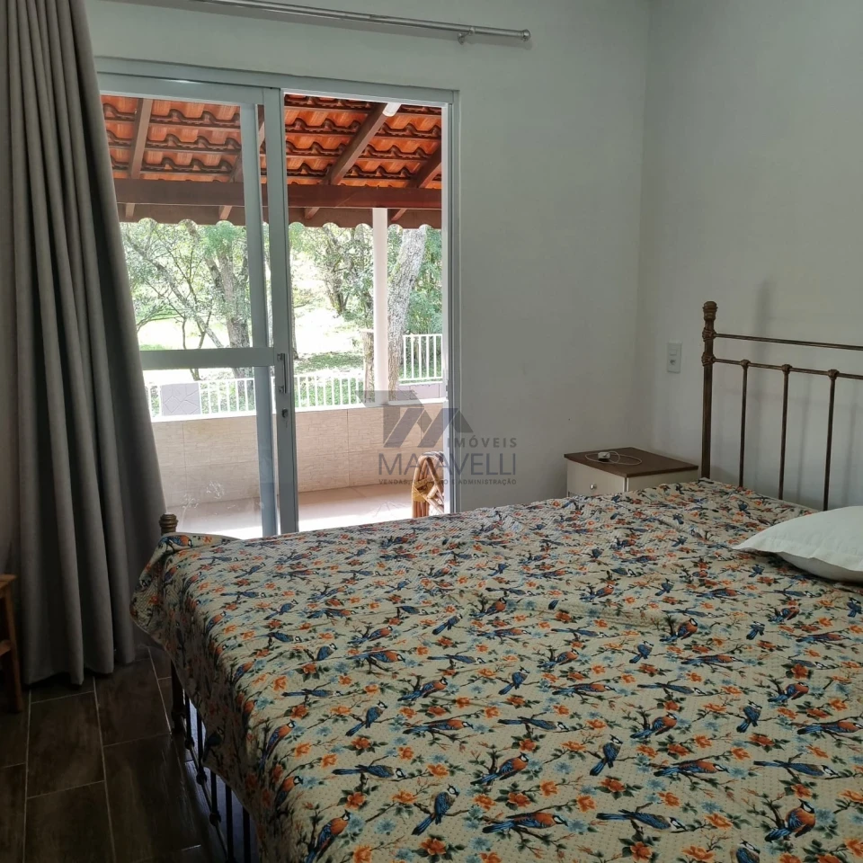 Casa À Venda Club da Uva em Andradas