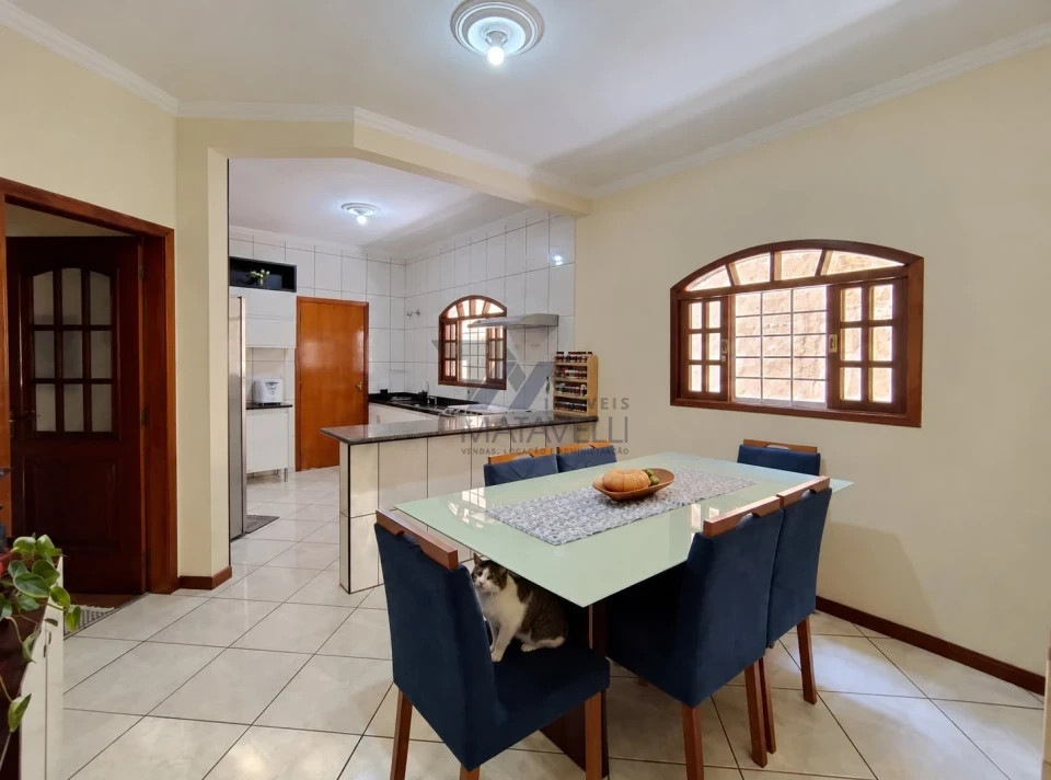 Casa À Venda Village São Luiz Poços De Caldas
