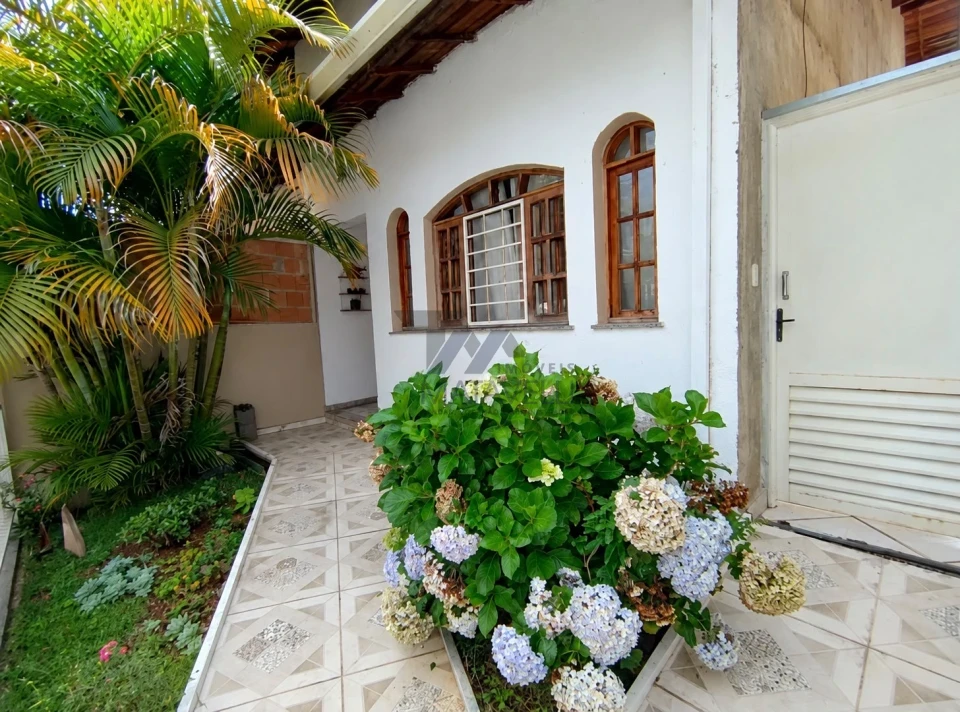 Casa À Venda Village São Luiz Poços De Caldas