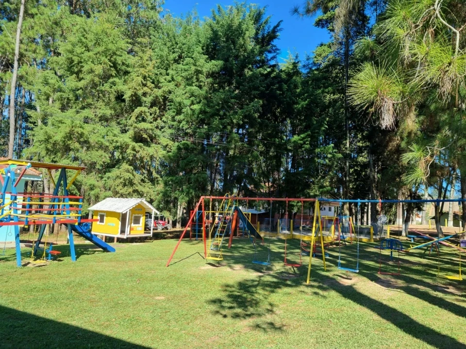 Casa À Venda Club da Uva em Andradas