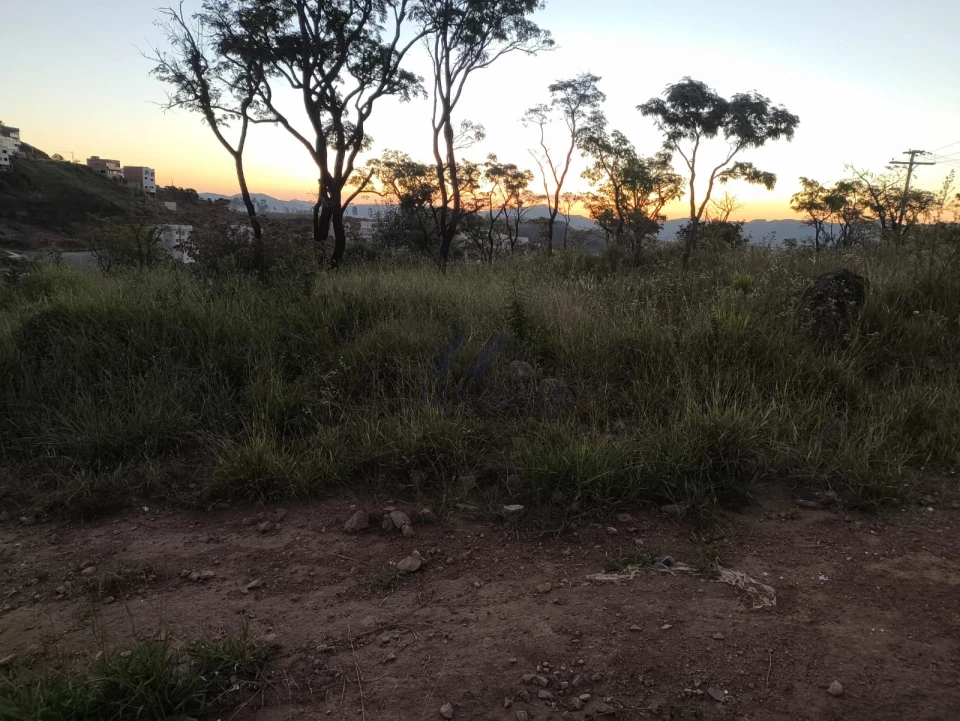 Terreno À Venda Jardim Bandeirantes Poços De Caldas