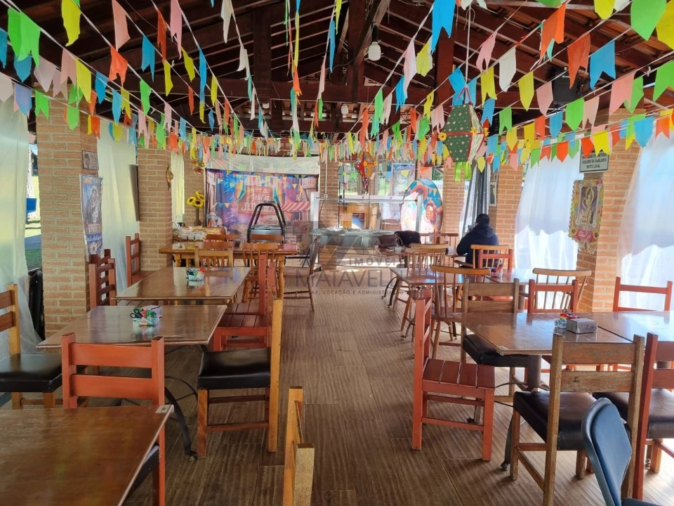 Casa À Venda Club da Uva em Andradas