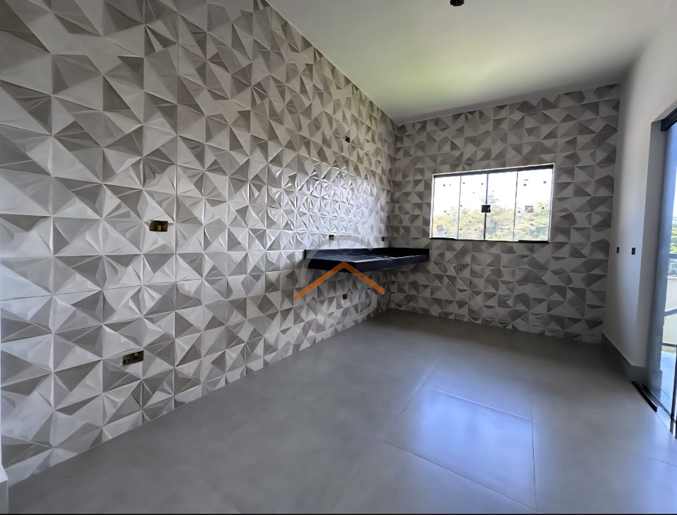 Sobrado Novo, moderno, próx H.U. Imagens do imóveis Sobrado Novo, moderno, próx H.U.