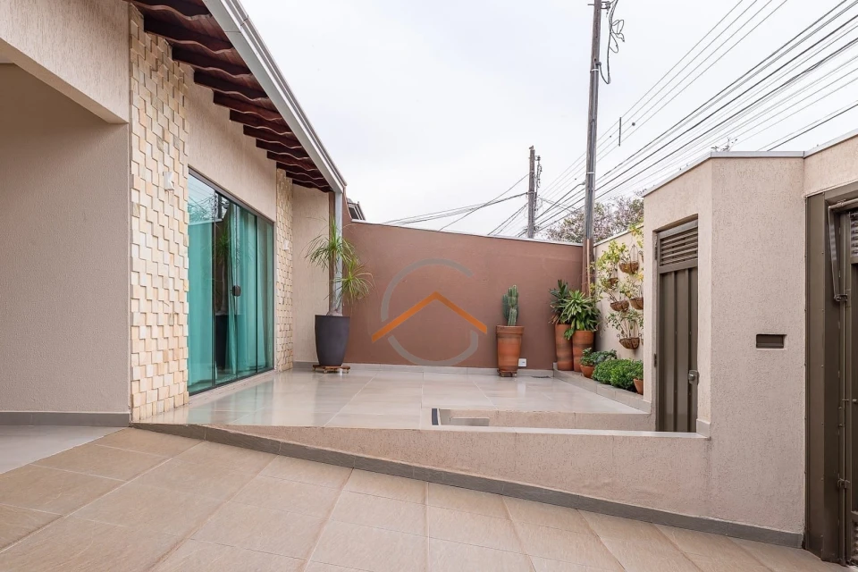Imagens do imóveis Casa Á Venda Jardim Tókio Londrina