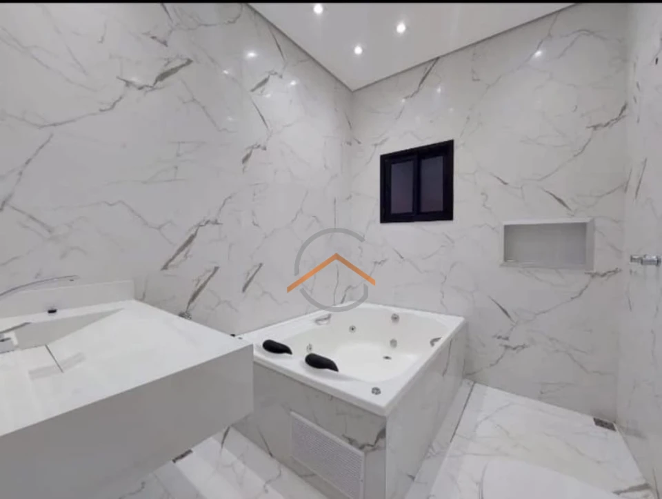 Imagens do imóveis Casa Triplex no Condomínio Tauá - Aranguá