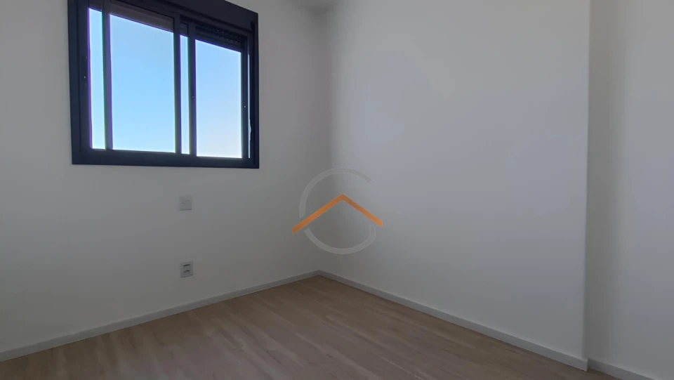 Apartamento Á Venda Sense Londrina