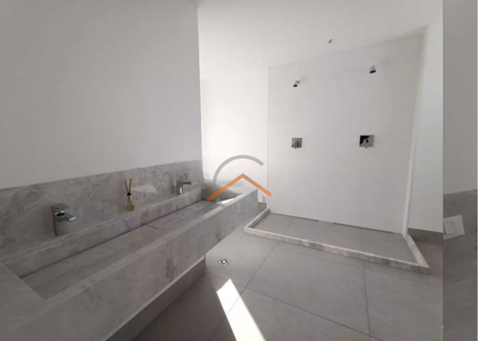 Lakeside Residence , venda, sol da manhã Imagens do imóveis Lakeside Residence , venda, sol da manhã