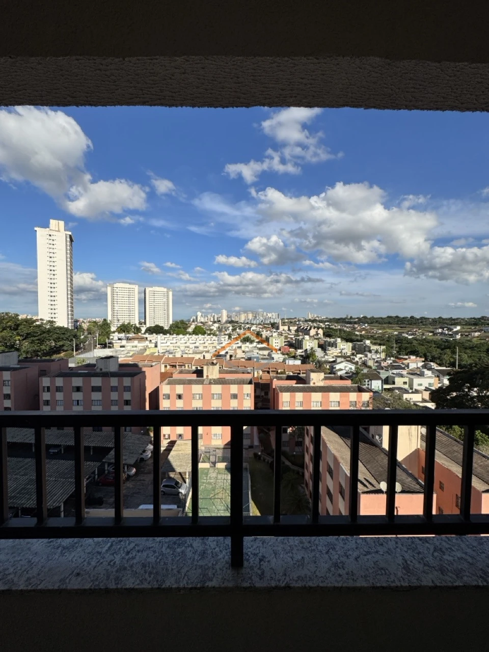 Apartamento a Venda Le Chalet Londrina