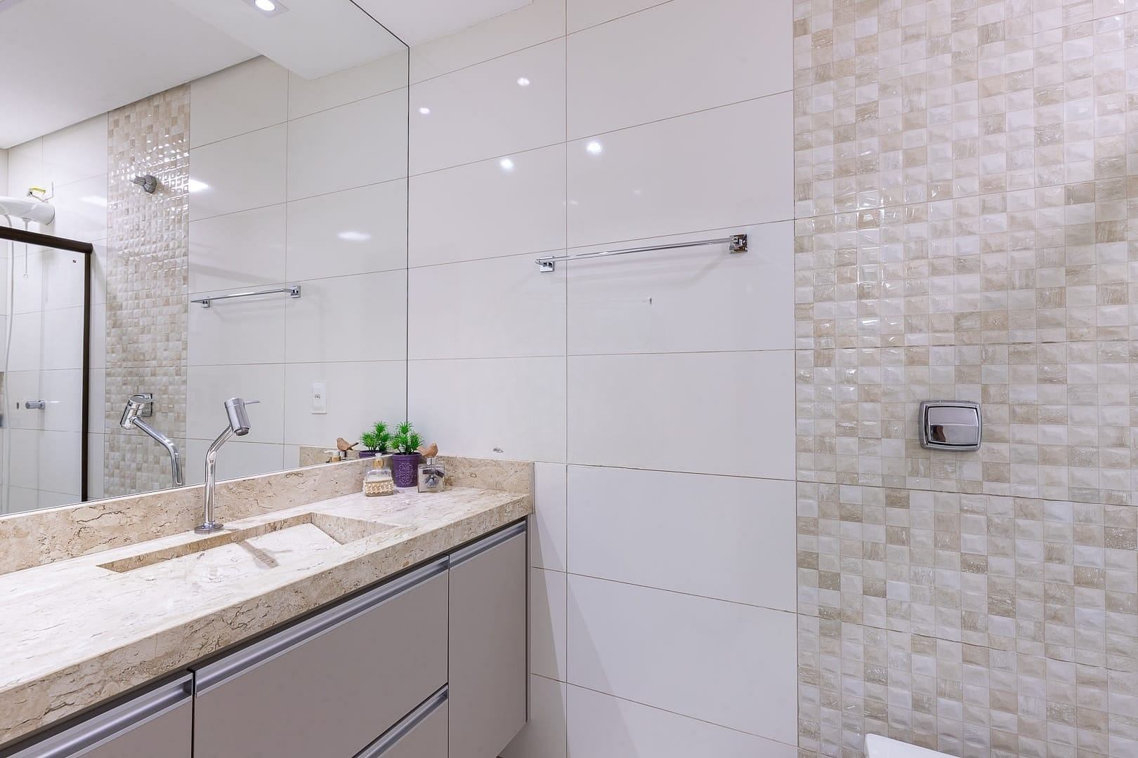 Imagens do imóveis Casa Á Venda Jardim Tókio Londrina