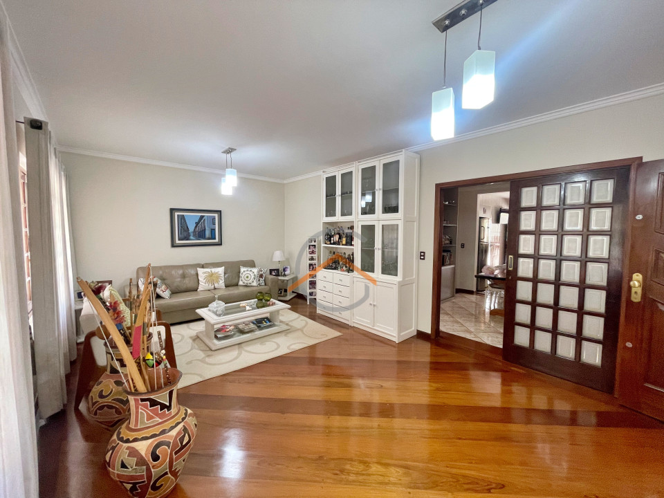 Sobrado com 04 quartos Jardim San Remo Imagens do imóveis Sobrado com 04 quartos Jardim San Remo