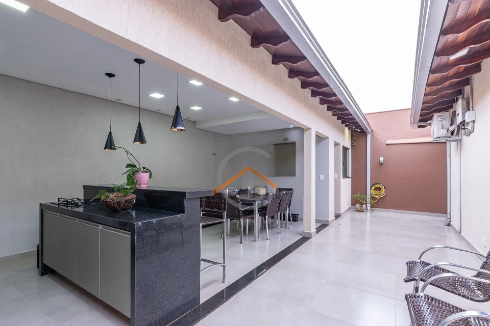 Imagens do imóveis Casa Á Venda Jardim Tókio Londrina