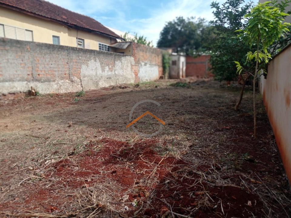 Oportunidade terreno comercial