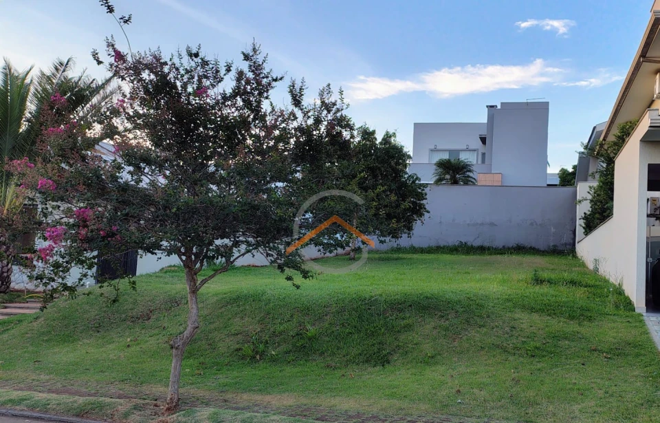 Terreno a Venda - Royal Forest