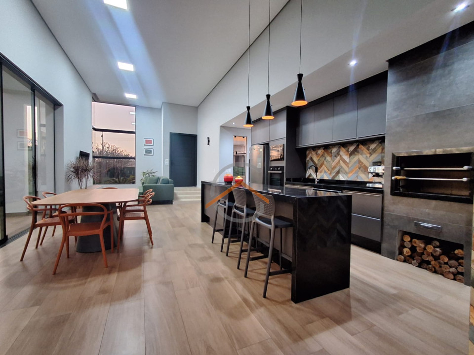 CASA À VENDA CONDOMÍNIO MORADA DAS FLORES - ROSAS Imagens do imóveis CASA À VENDA CONDOMÍNIO MORADA DAS FLORES - ROSAS