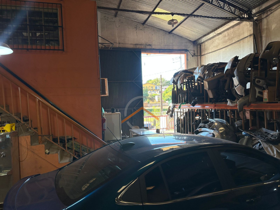 Barracao com Doca para locação av Dez de Dezembro Imagens do imóveis Barracao com Doca para locação av Dez de Dezembro