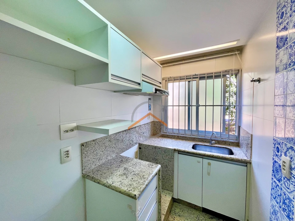APARTAMENTO VENDA - ASA NORTE - SQN 402