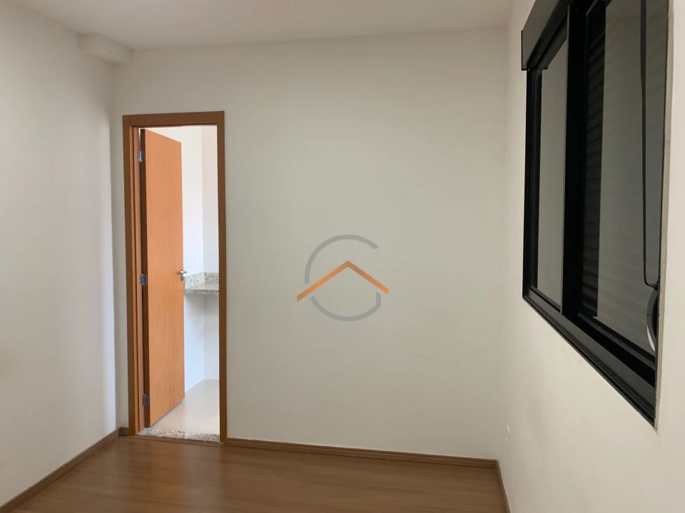 Imagens do imóveis lindo apartamento no le chalet