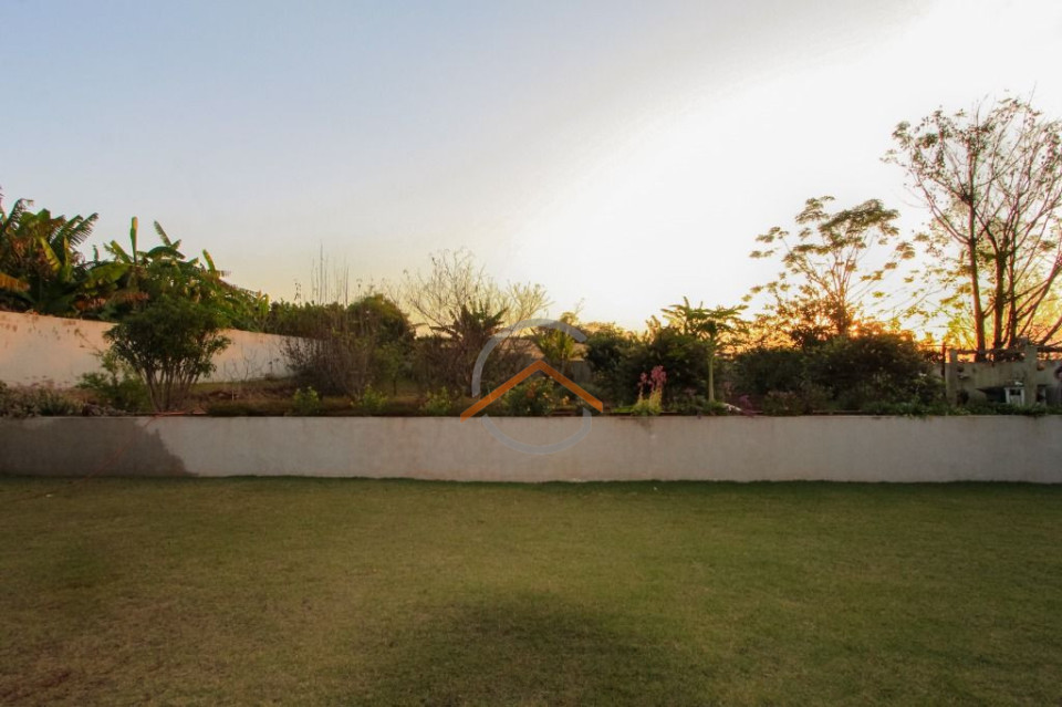 Chacara próximo a portaria no cond. Estância Cabral Imagens do imóveis Chacara próximo a portaria no cond. Estância Cabral