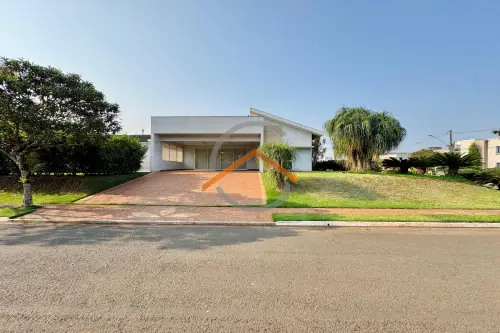 Casa térrea condomínio Acácia Imperial