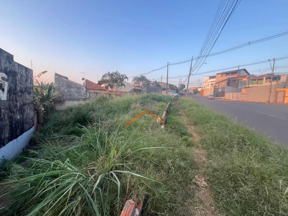 TERRENO PARA VENDA ou PERMUTA Imagens do imóveis TERRENO PARA VENDA ou PERMUTA