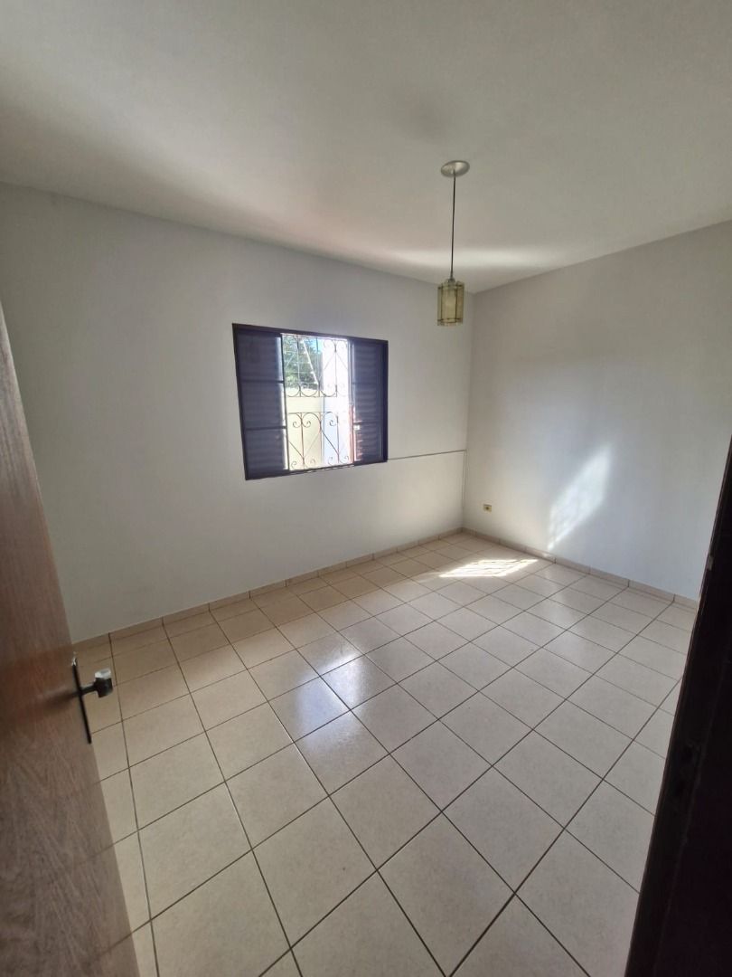 Imagens do imóveis Casa com 3 dormitórios à venda, 166 m² por R$ 450.000,00 - Leonor - Londrina/PR