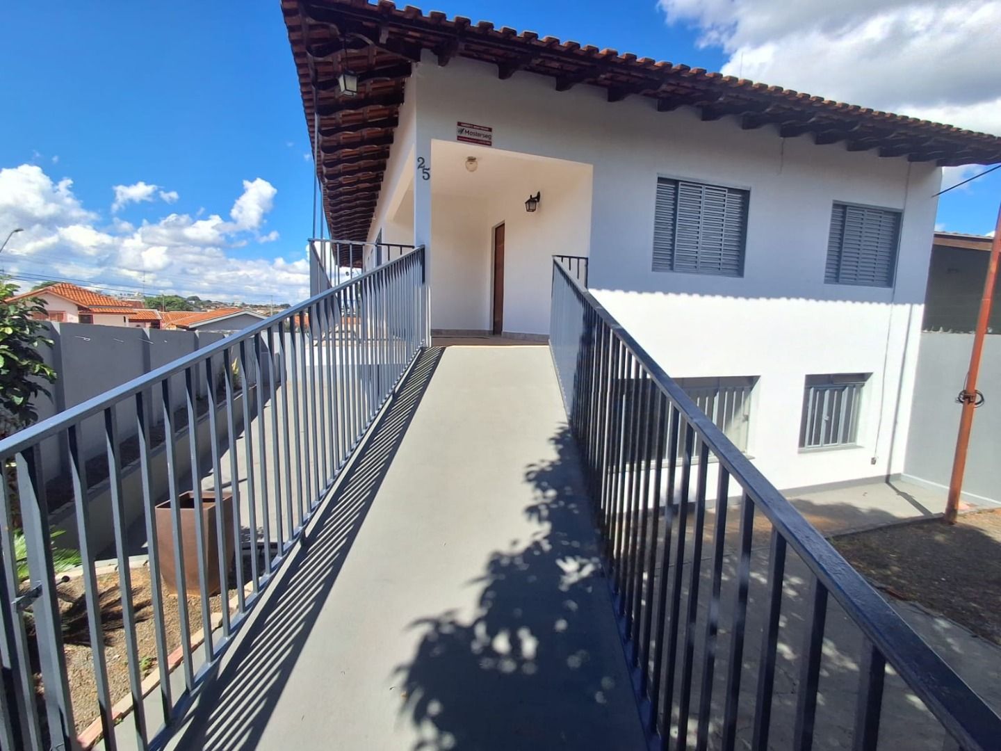 Casa comercial a 200 metros da prefeitura de Londrina