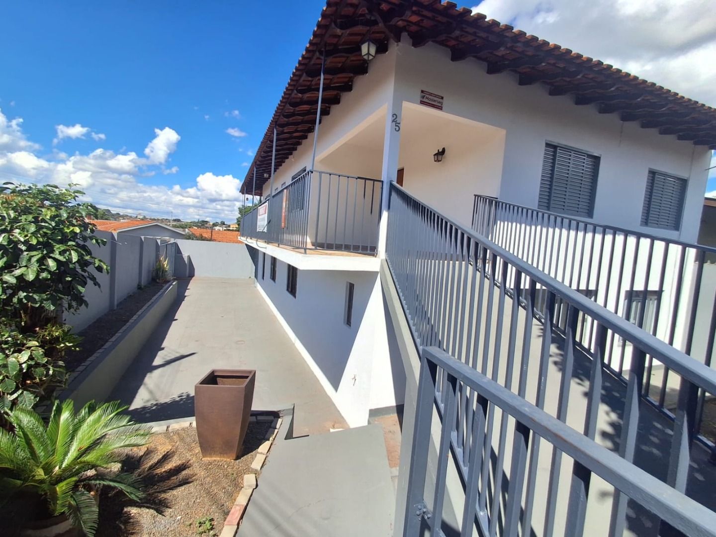 Casa comercial a 200 metros da prefeitura de Londrina
