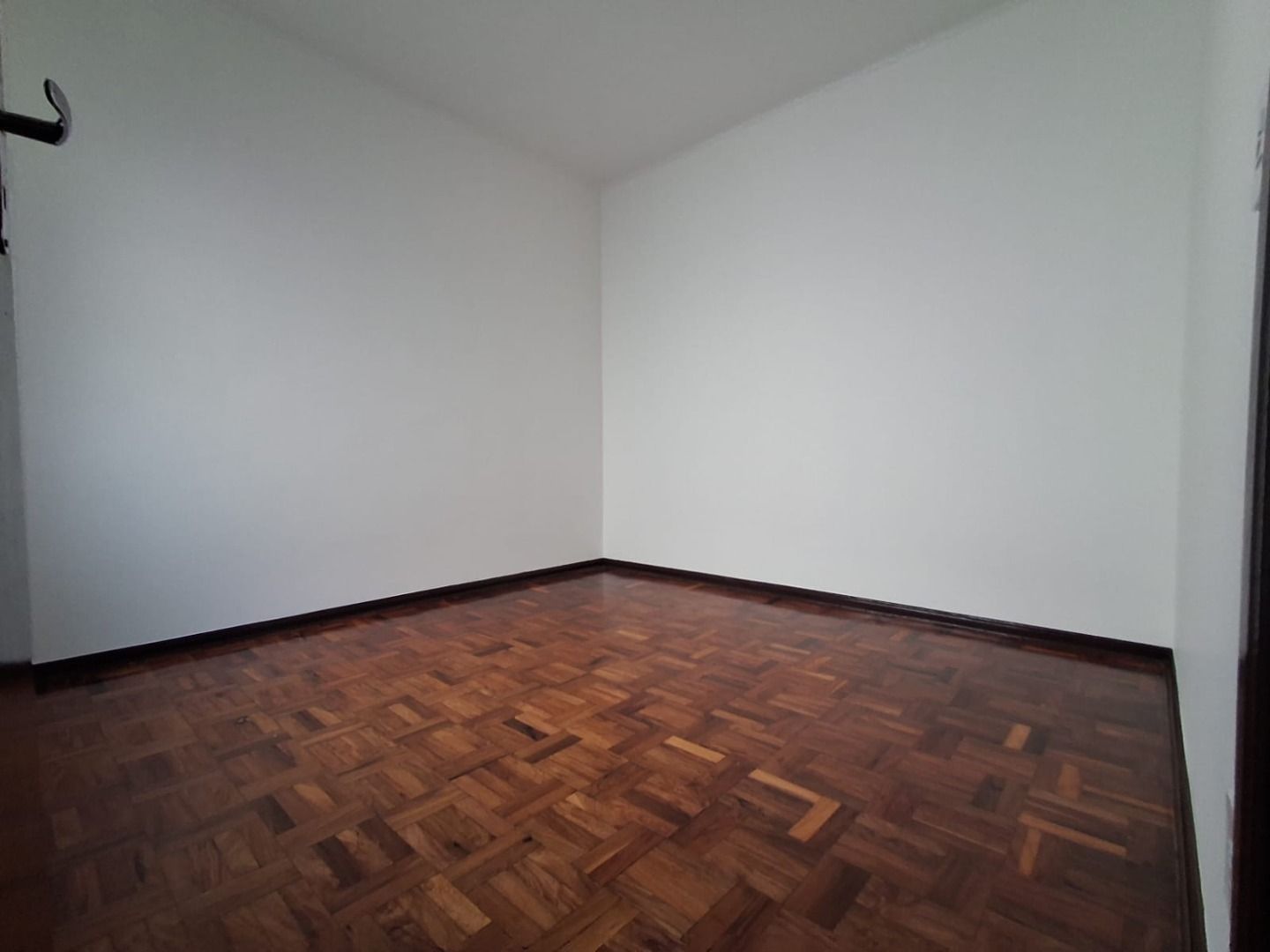 Casa comercial a 200 metros da prefeitura de Londrina