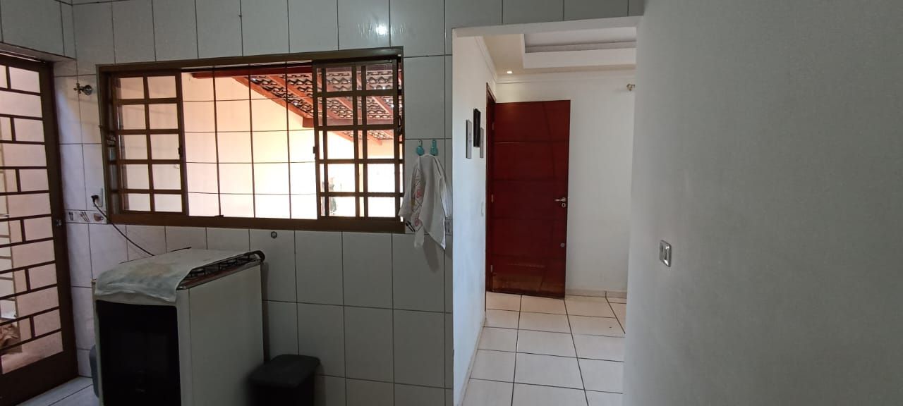 Imagens do imóveis Casa em , Conjunto Habitacional José Garcia Molina Londrina