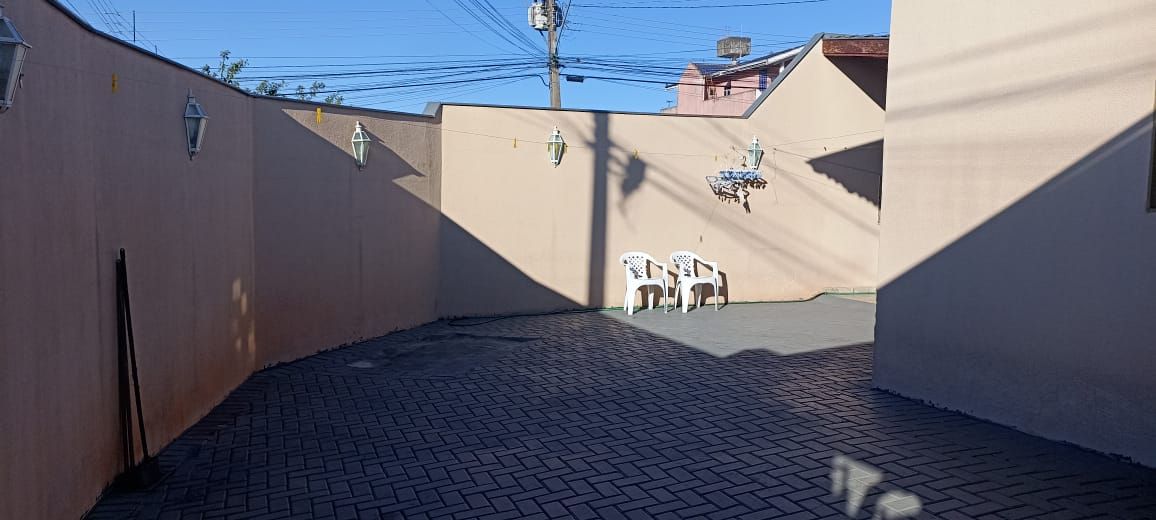 Imagens do imóveis Casa em , Conjunto Habitacional José Garcia Molina Londrina