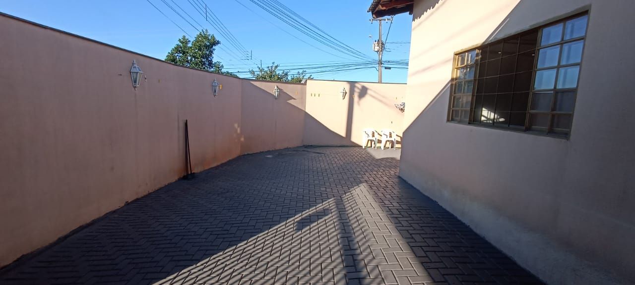 Imagens do imóveis Casa em , Conjunto Habitacional José Garcia Molina Londrina