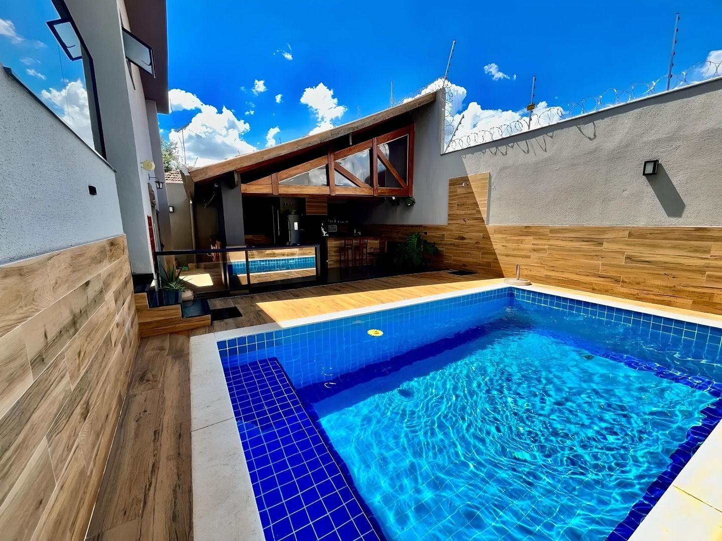 Casa a Venda no Jardim Igapó - Londrina/PR
