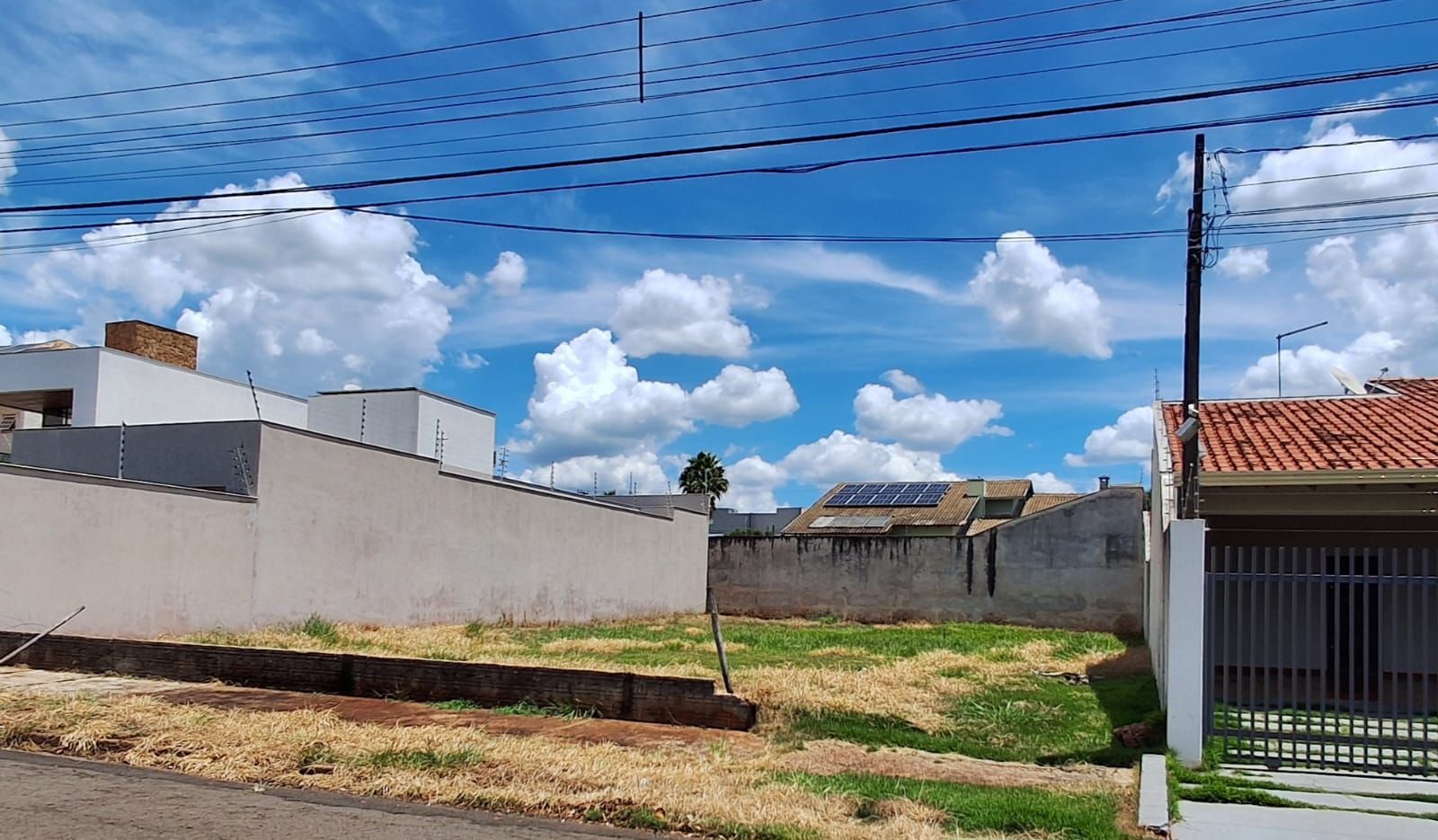 Imagens do imóveis Terreno jd. Granville, prox. a Prochet