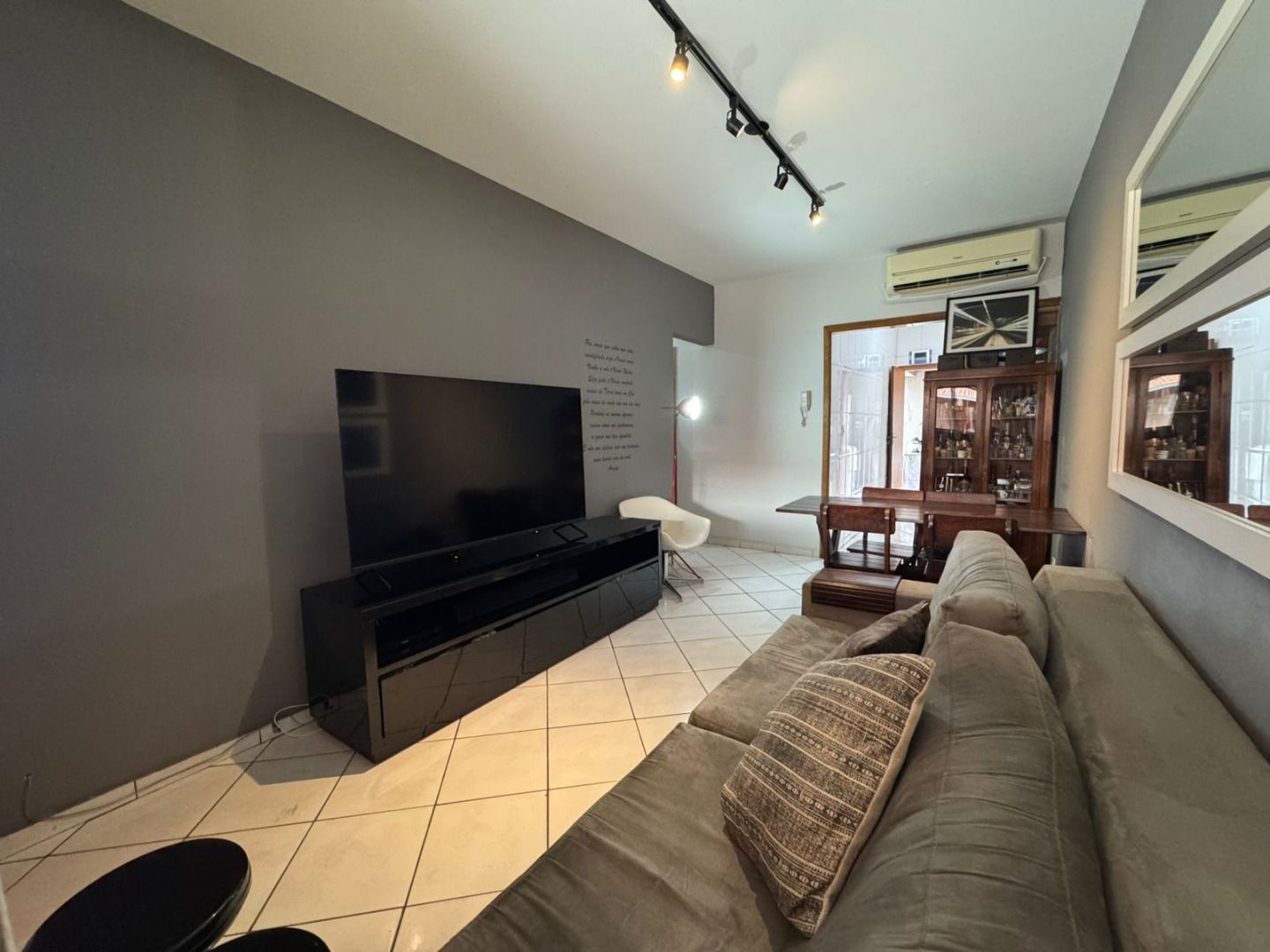 Imagens do imóveis Casa À Venda Condomínio Residencial Portal Das Flores