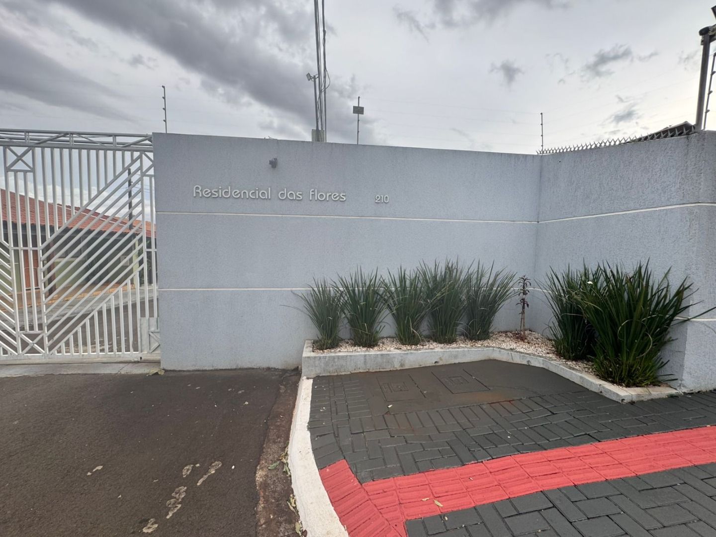 Imagens do imóveis Casa À Venda Condomínio Residencial Portal Das Flores