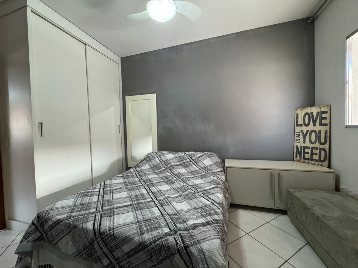 Imagens do imóveis Casa À Venda Condomínio Residencial Portal Das Flores