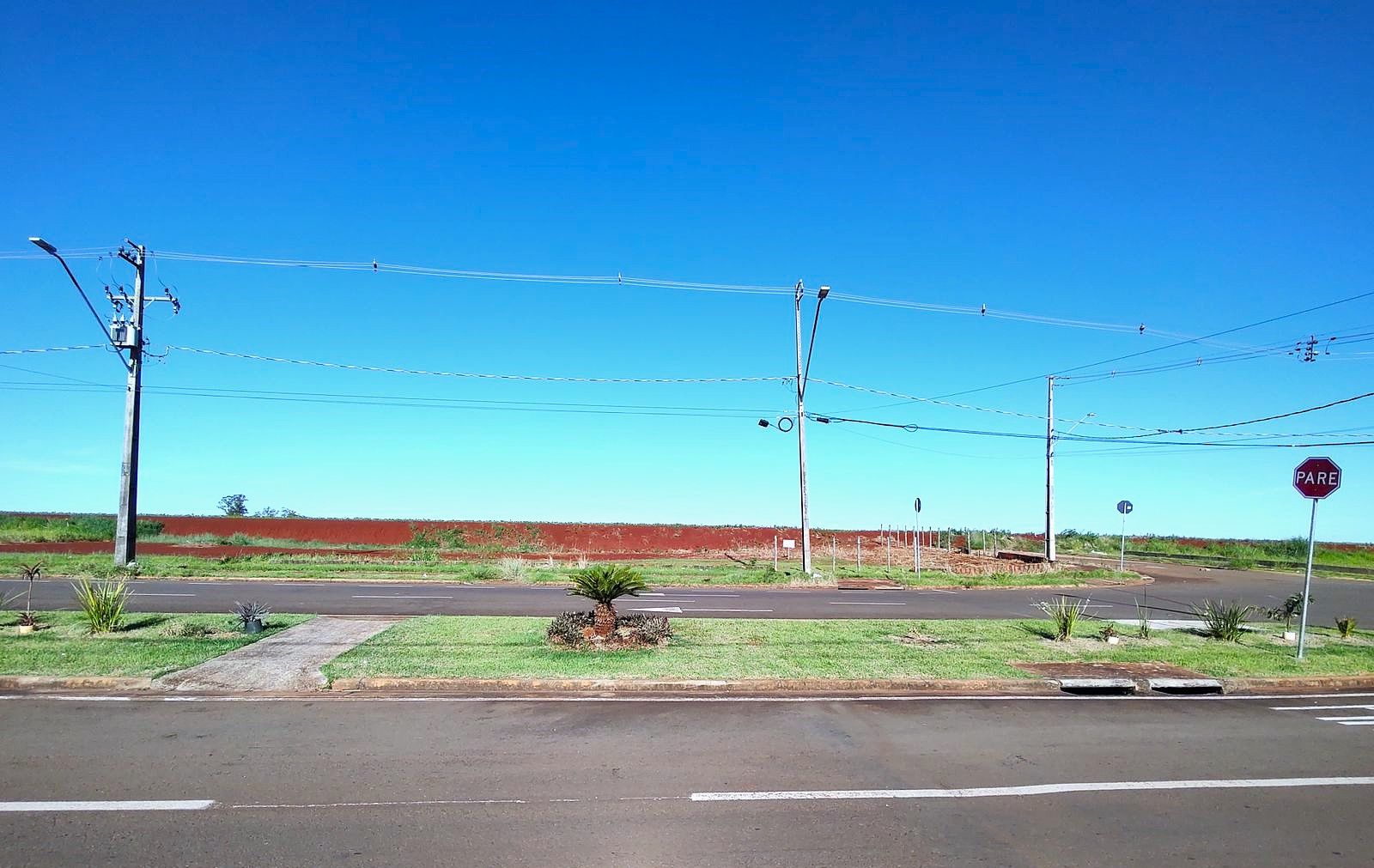 TERRENO COMERCIAL PARQUE TAUÁ