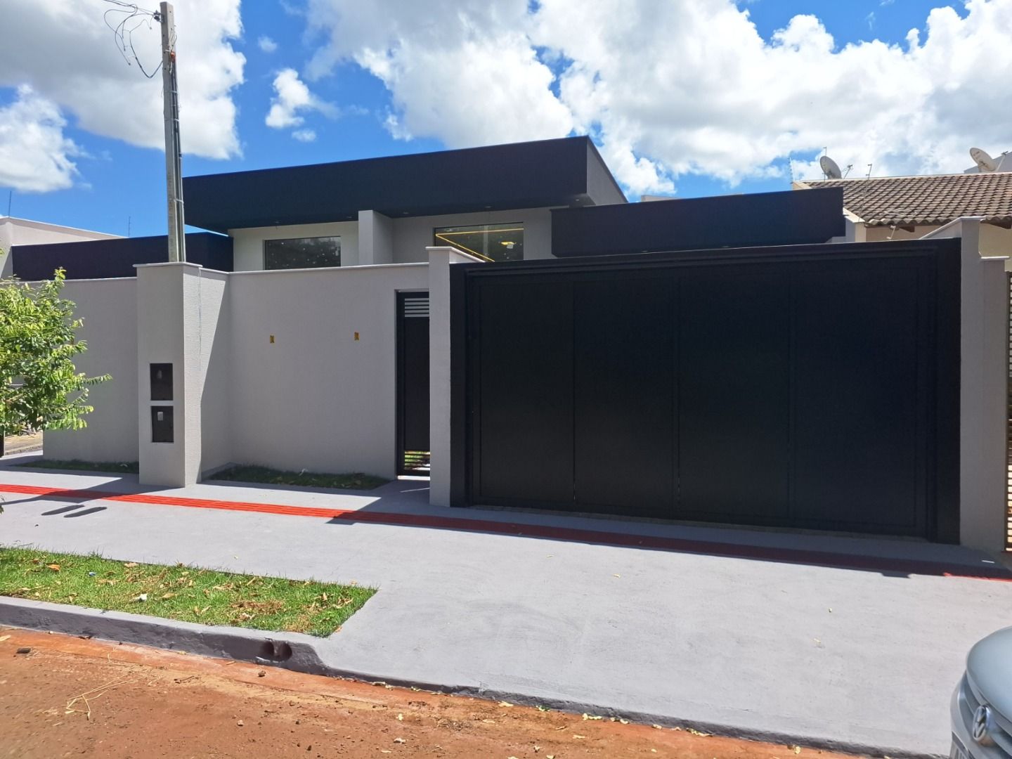 Casa com 3 dormitórios à venda, 120 m² por R$ 750.000,00 - Residencial José B Almeida - Londrina/PR