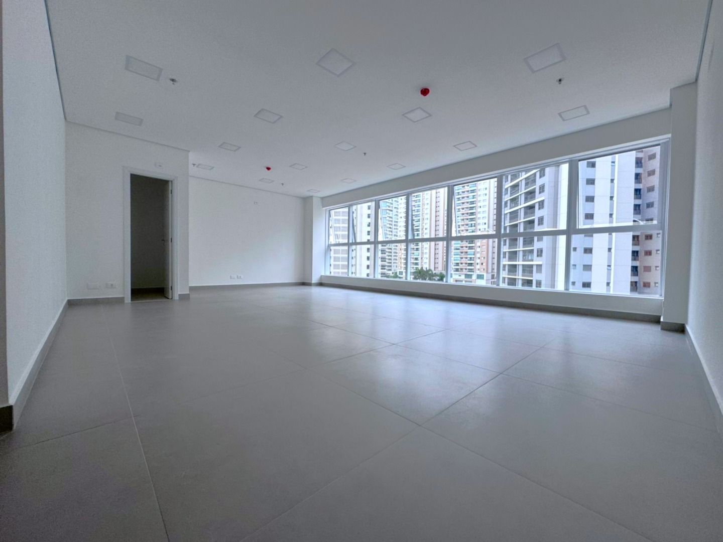 Comercial À Venda E Locação Quartier Londrina
