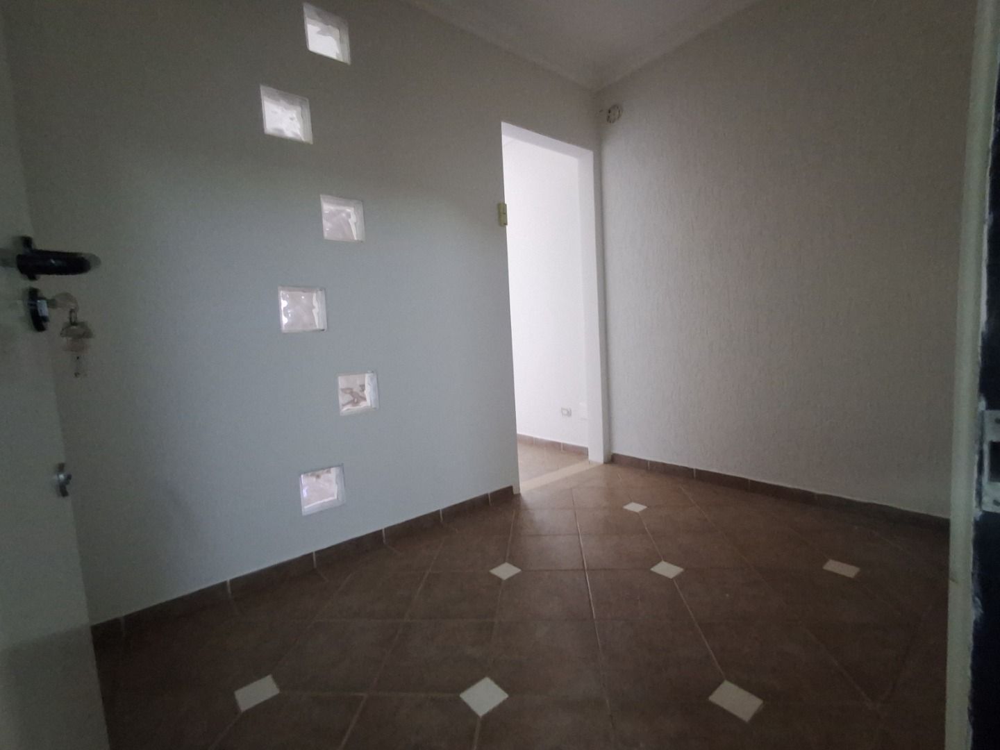 Sala Comercial a venda no Centro prox. Santa Casa