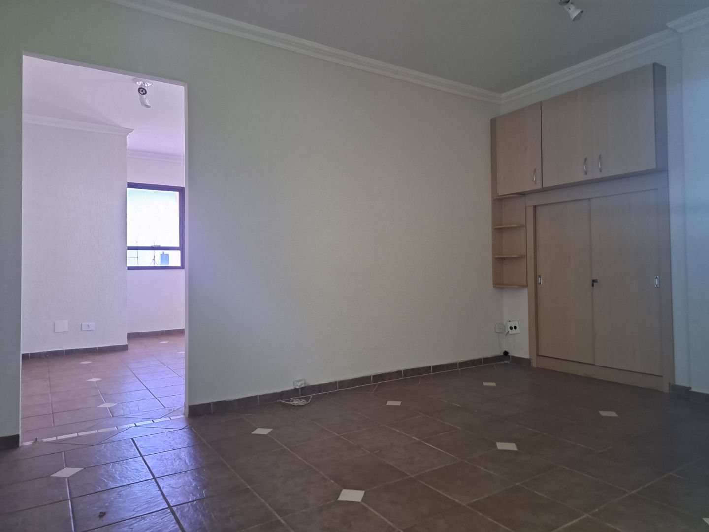 Sala Comercial a venda no Centro prox. Santa Casa