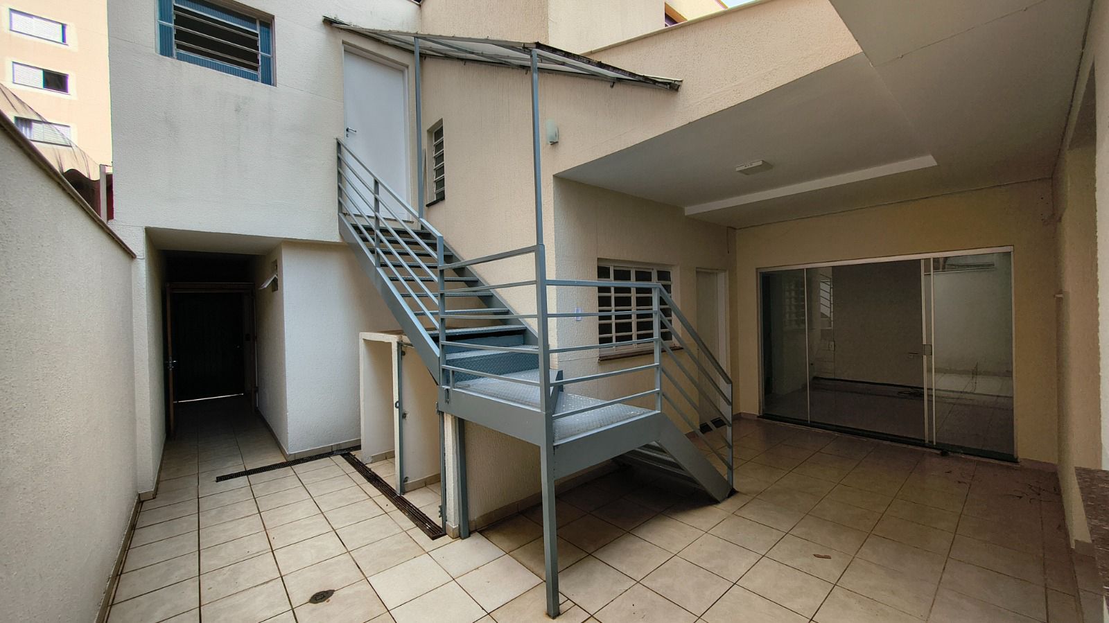 Imagens do imóveis Salão comercial no centro, aprox. 600m²
