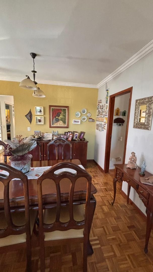 Casa com 4 dormitórios à venda, 260 m² por R$ 850.000,00 - Vivendas Do Arvoredo - Londrina/PR
